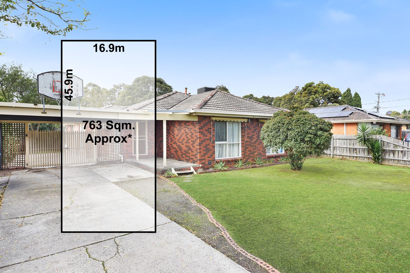 5 bedrooms House in 39 Sylphide Way WANTIRNA SOUTH VIC, 3152