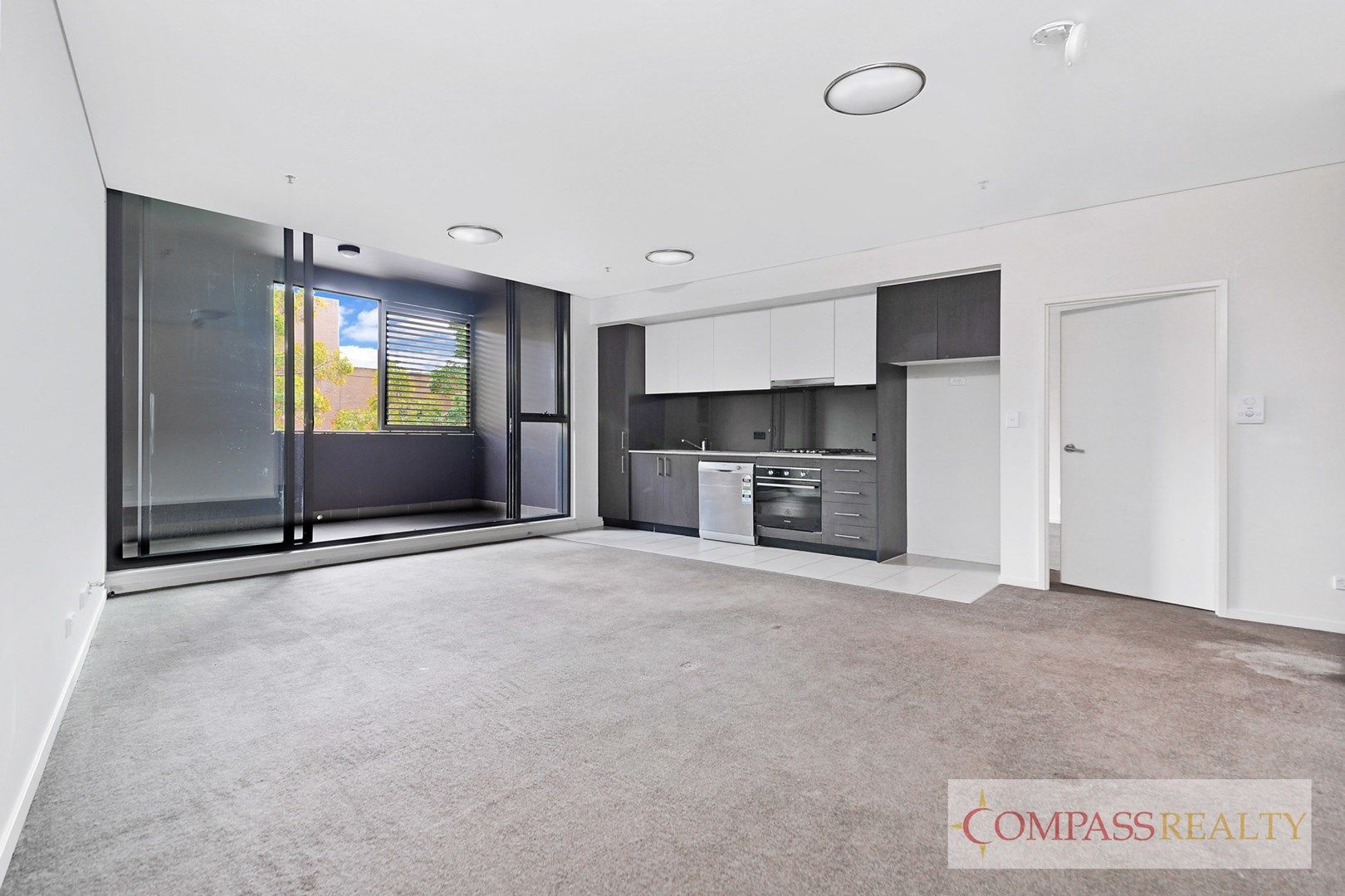 2 bedrooms Apartment / Unit / Flat in 216/5 O'Dea Ave ZETLAND NSW, 2017