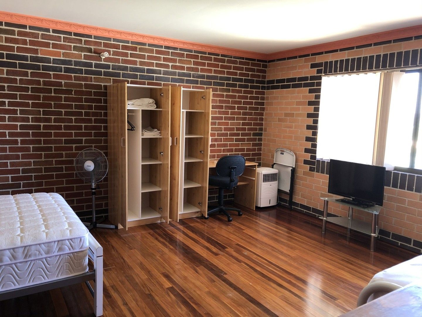 1 bedrooms Apartment / Unit / Flat in 2/27-29 York Street TAREE NSW, 2430