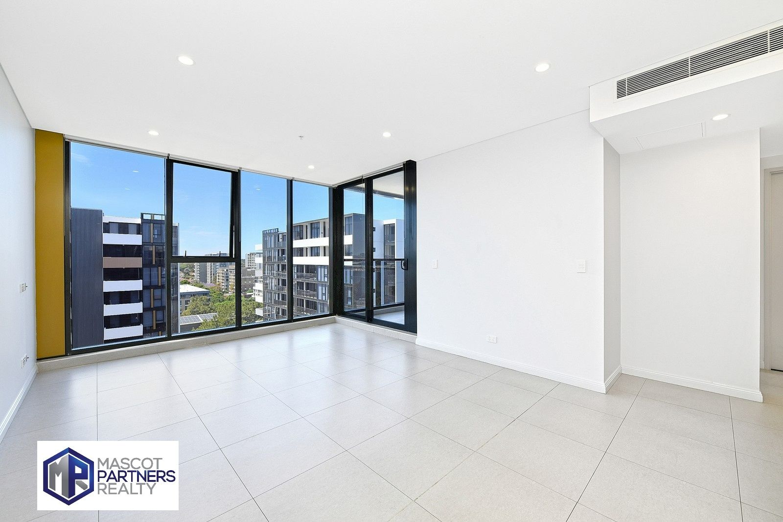 2 bedrooms Apartment / Unit / Flat in 1235/1 Galloway Street MASCOT NSW, 2020