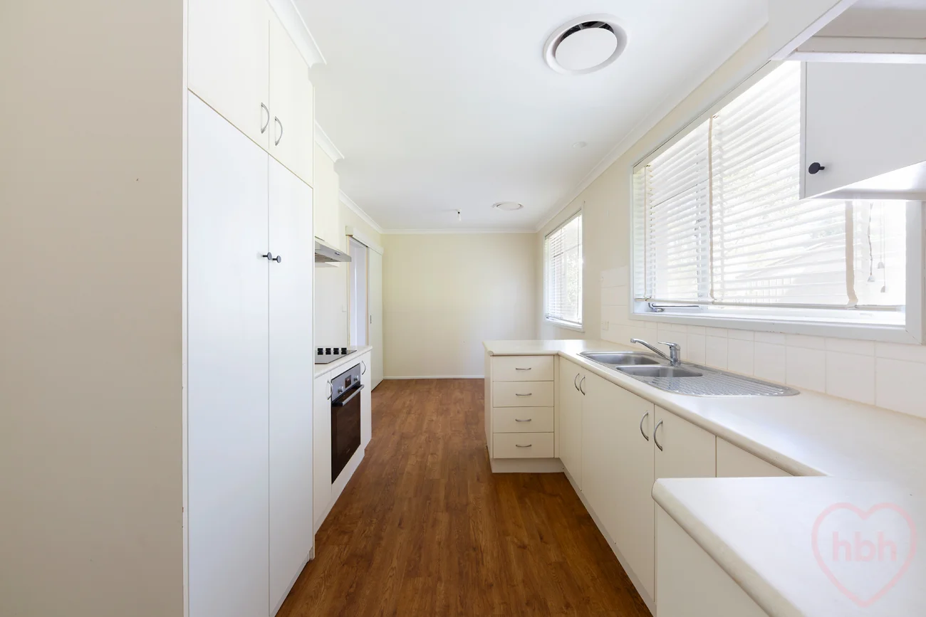 Additional image 6 of 102 MacFarland Crescent, Pearce ACT 2607