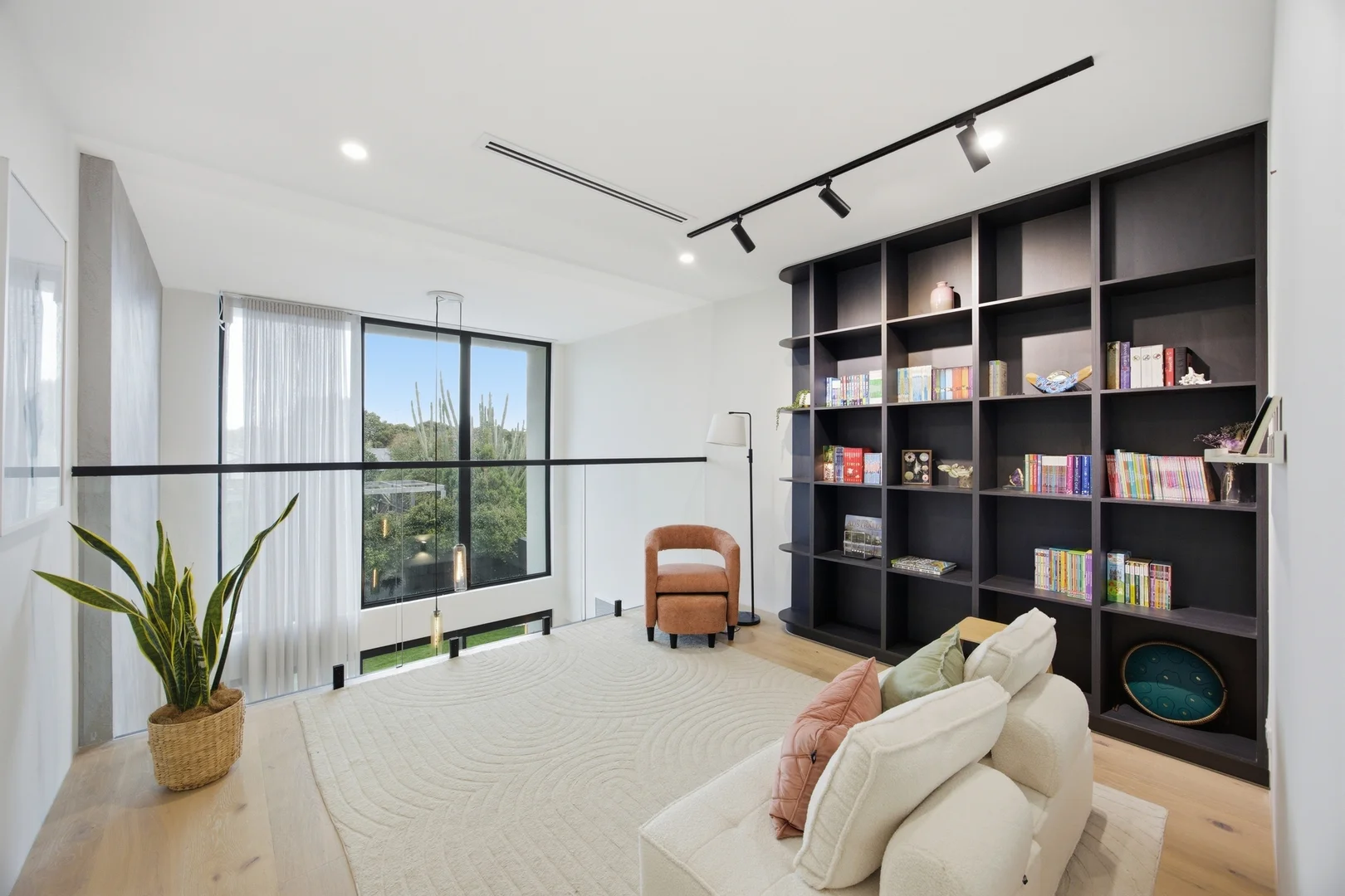 Additional image 14 of 178A Ludstone Street, Hampton VIC 3188