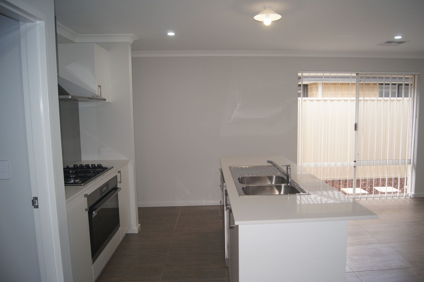 5 Pierrepoint Lp, Champion Lakes WA 6111 House For Rent Domain