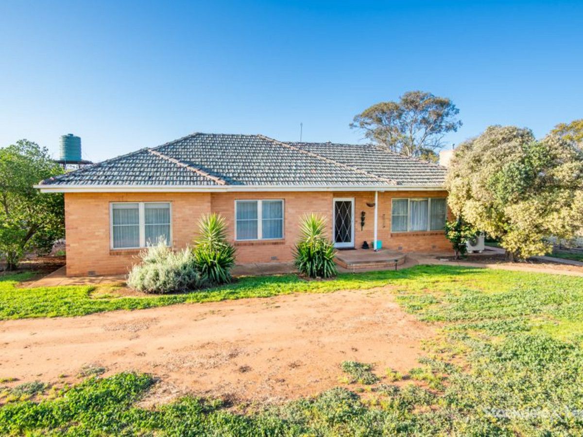 35 Shepparton Street, Dookie VIC 3646, Image 1