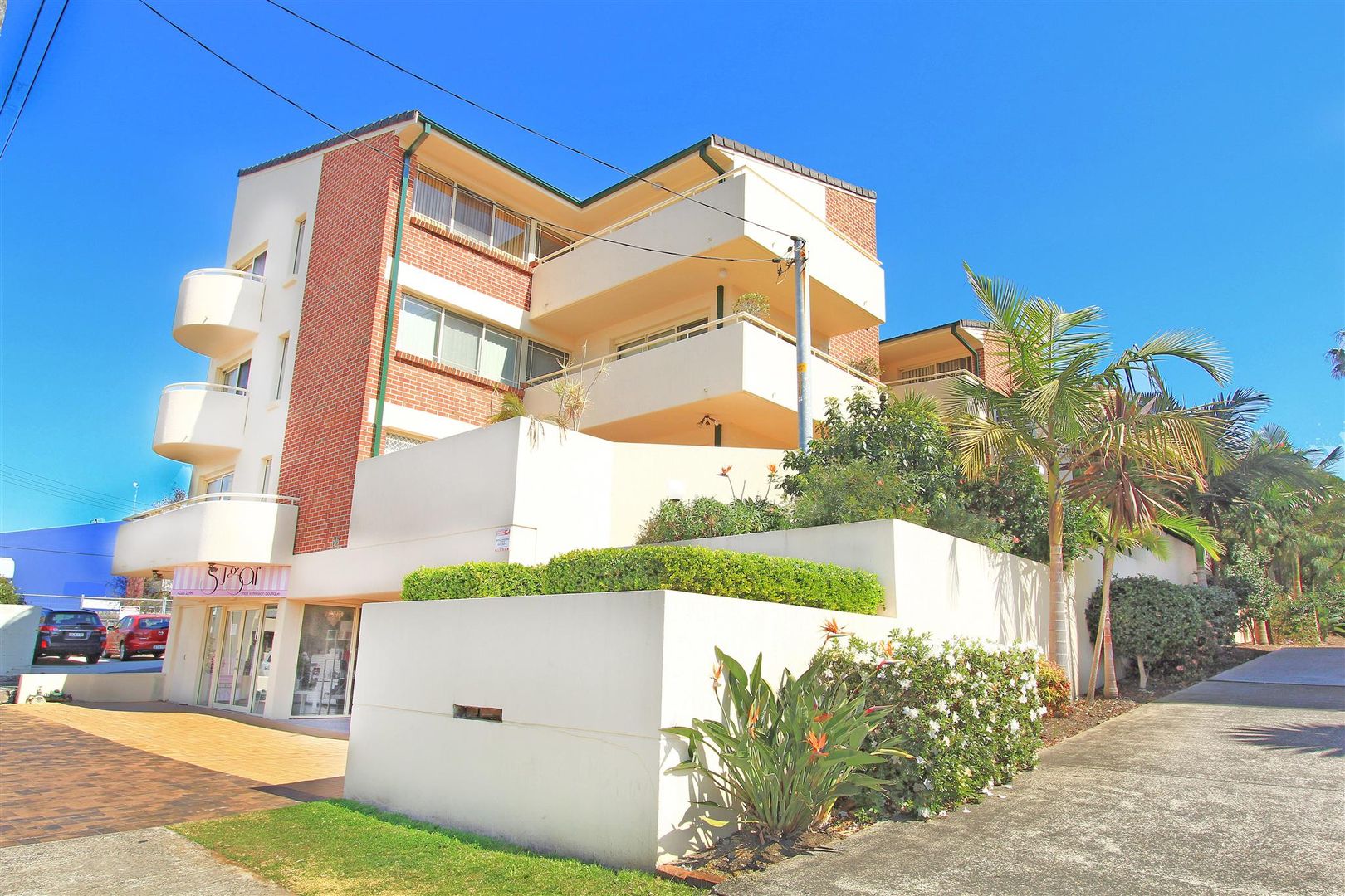 11/66 Kembla Street, Wollongong Property History & Address Research