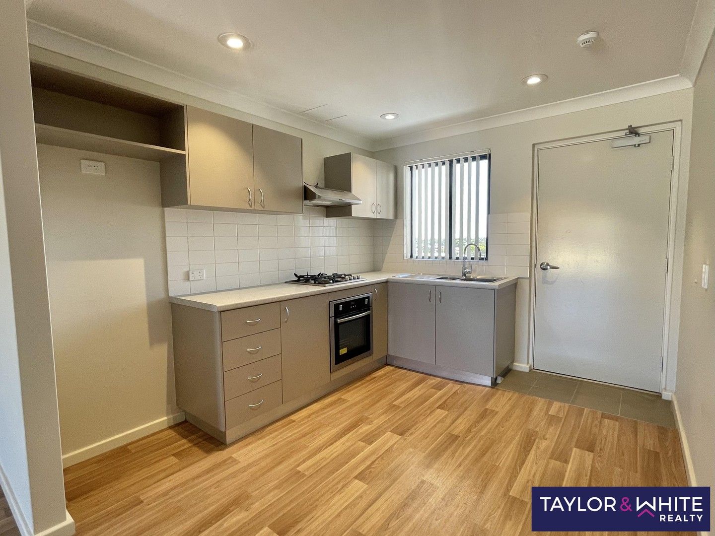 2 bedrooms Apartment / Unit / Flat in 102/75 Ocean Keys Boulevard CLARKSON WA, 6030