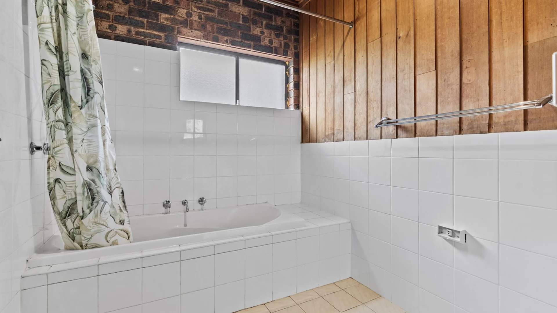 Additional image 5 of 2/23 Starfighter Avenue, Raby NSW 2566