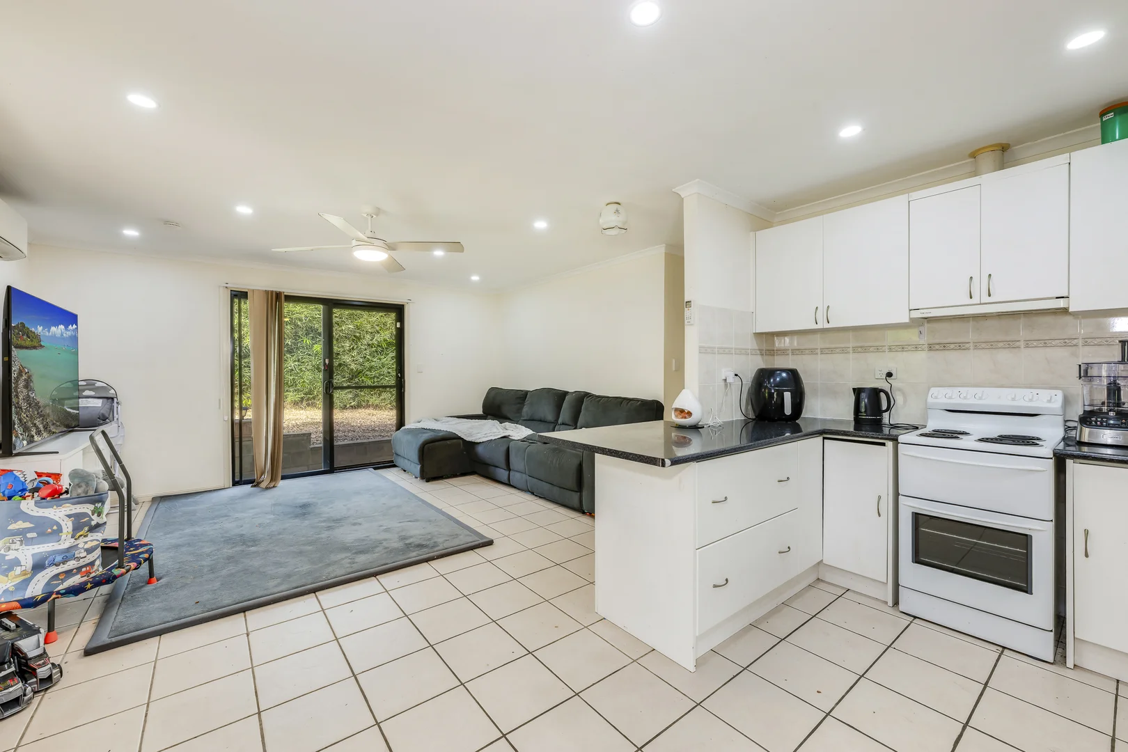 Additional image 4 of 12 Lund Street, Avondale QLD 4670