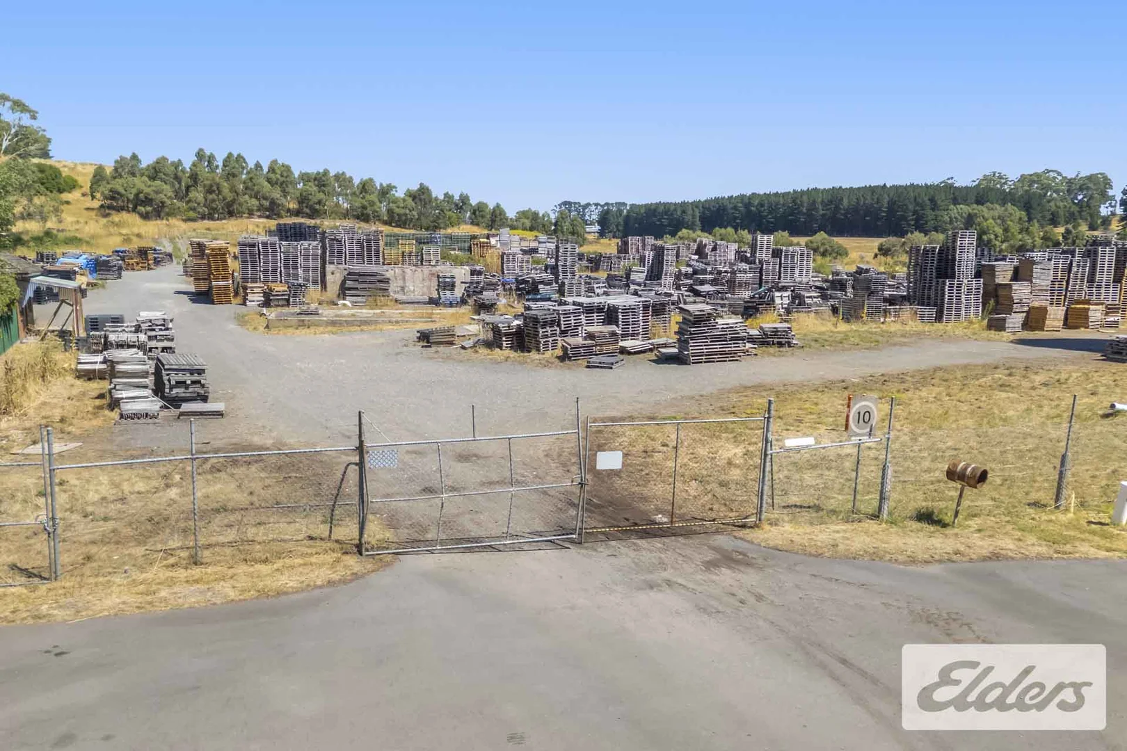 Additional image 10 of 256-258 Daylesford Road, Gong Gong VIC 3352