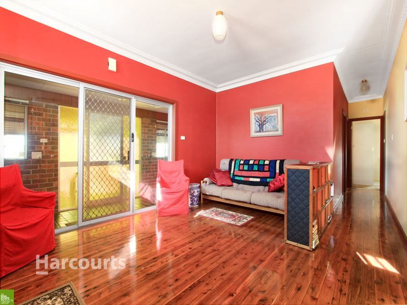 20 St Lukes Avenue, Brownsville NSW 2530, Image 2
