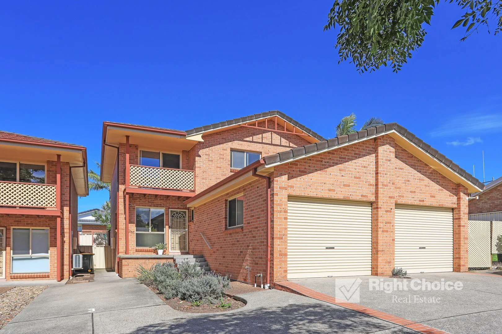 Primary image of 2/24-26 Kowari Crescent, Blackbutt NSW 2529