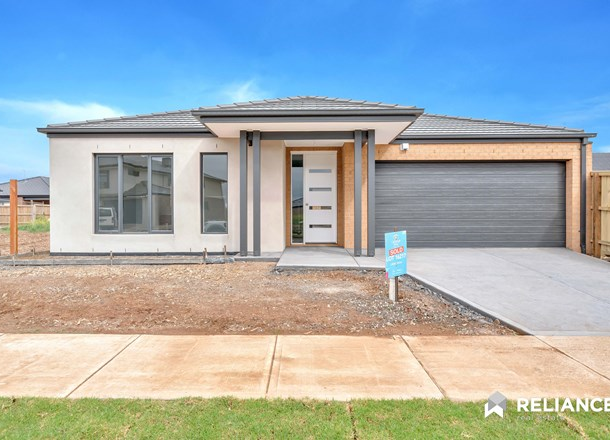 4 Gelati Street, Manor Lakes VIC 3024