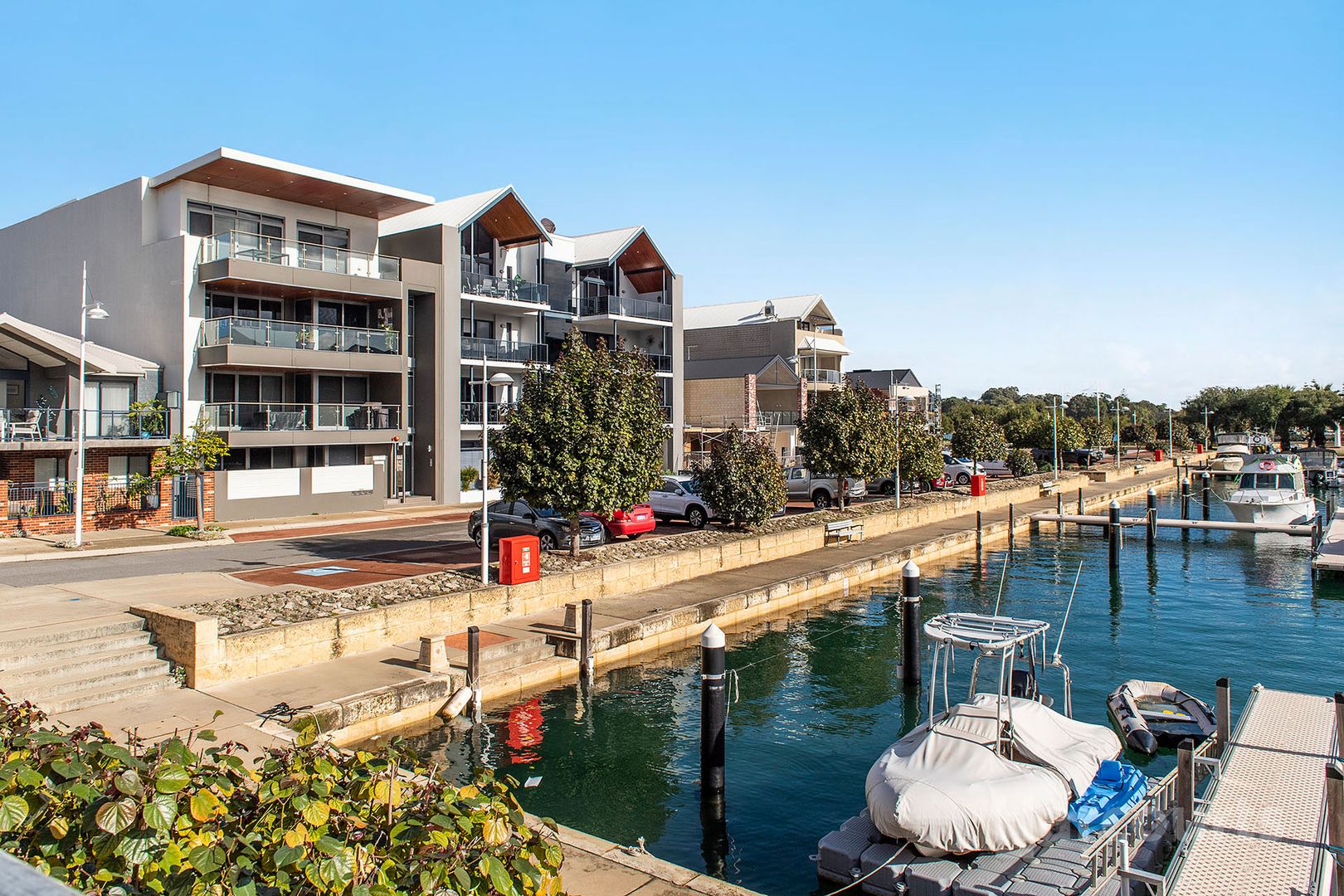 1/23 Galileo Loop, Mandurah WA 6210 Domain