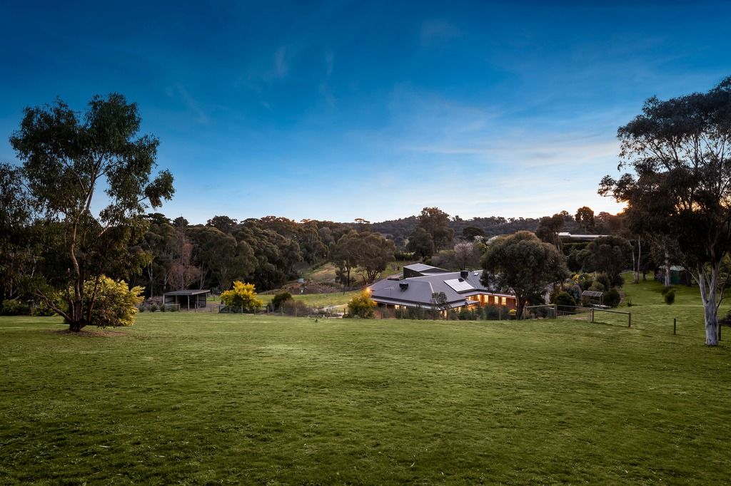 198214 Bannons Lane, Yarrambat Property History & Address Research