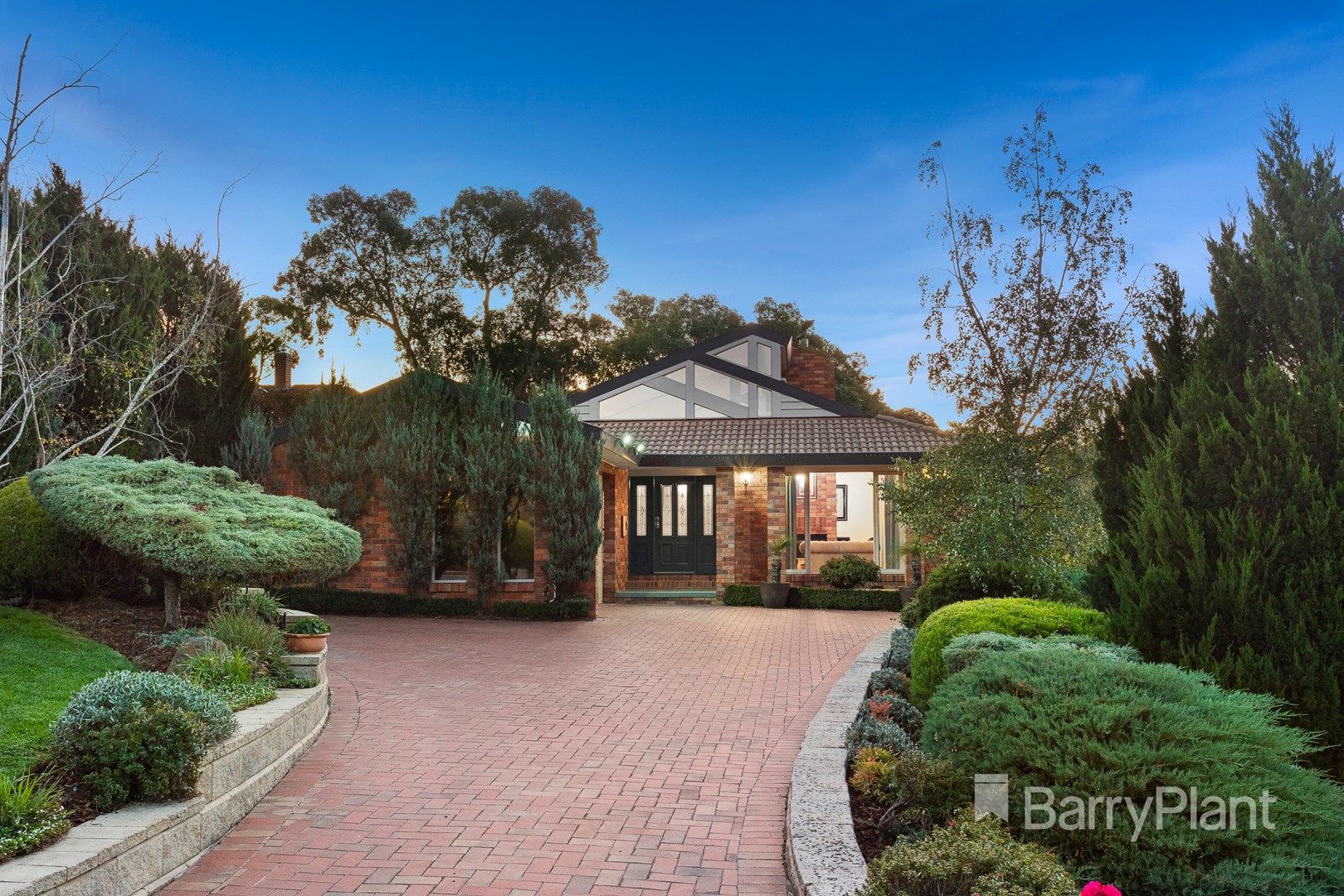 6 Avonsleigh Close, Warranwood VIC 3134, Image 0