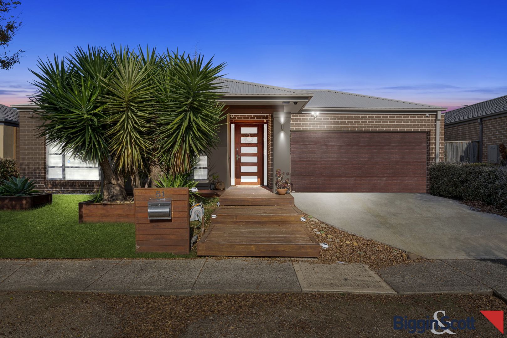 51 Fongeo Drive, Point Cook VIC 3030