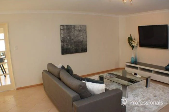 Additional image 4 of 16 Pindan Elbow, Atwell WA 6164