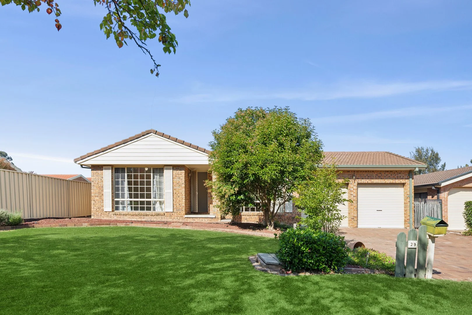 29 Walker Crescent, Jerrabomberra NSW 2619