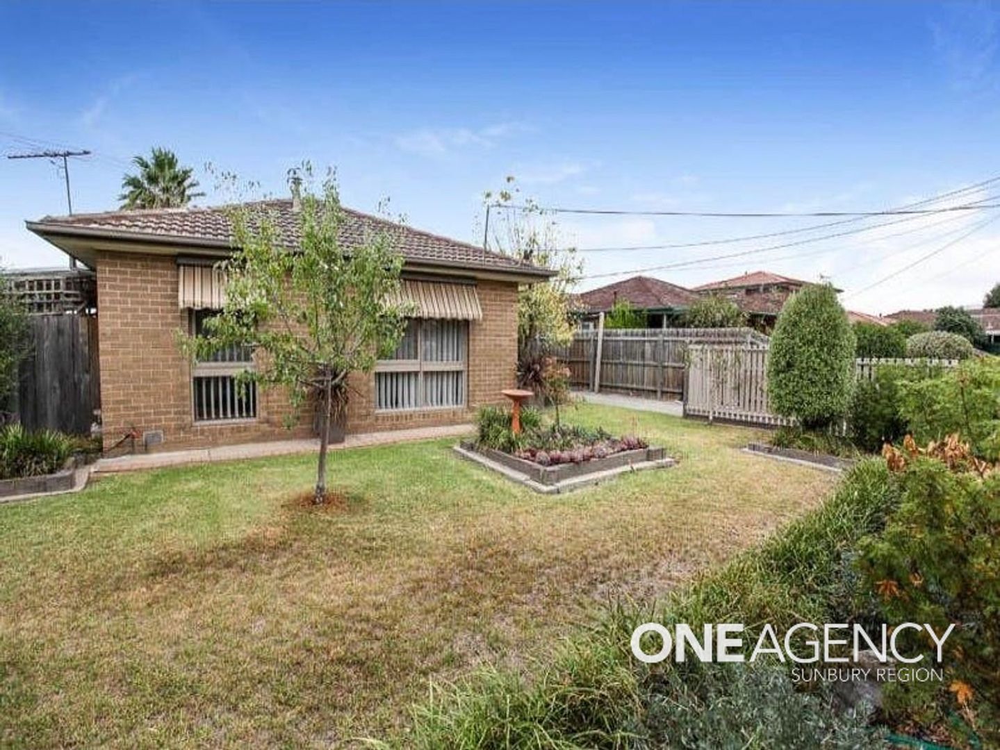 3 Gladstone Park Drive, Gladstone Park VIC 3043, Image 1