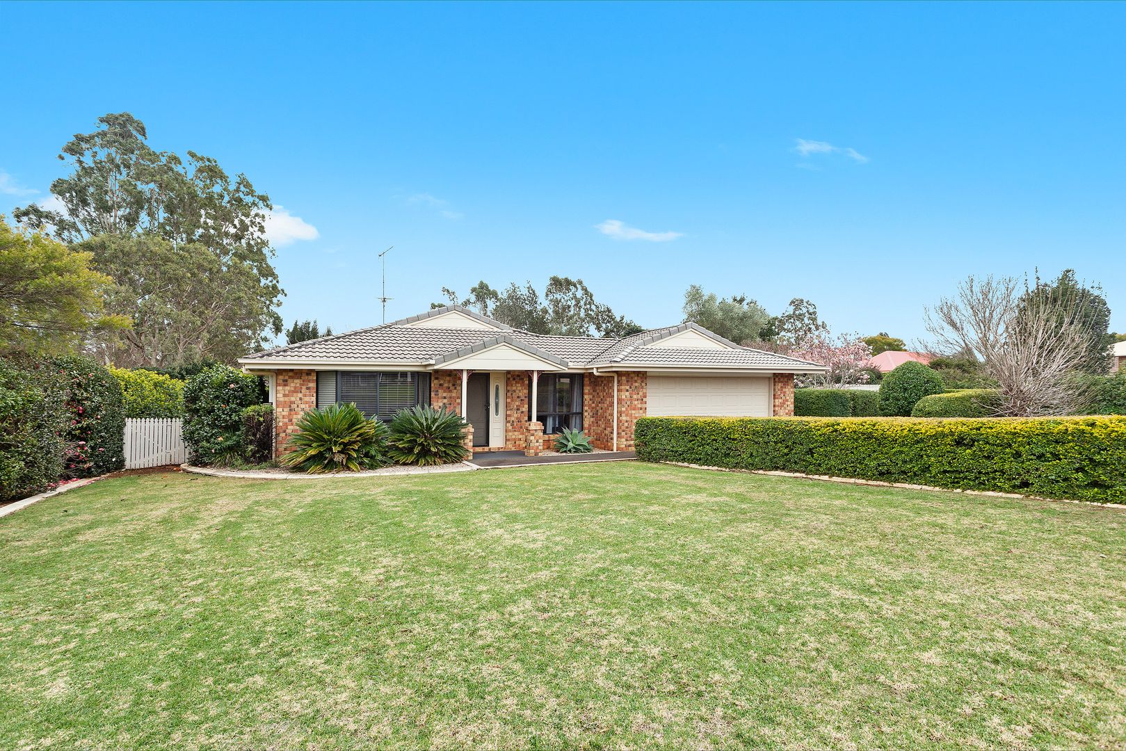 16 Flamingo Road, Highfields QLD 4352, Image 1