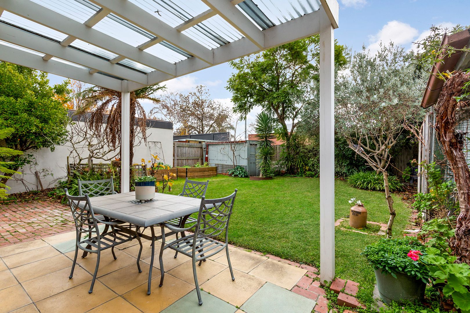 3 Maysbury Avenue, Elsternwick VIC 3185, Image 2