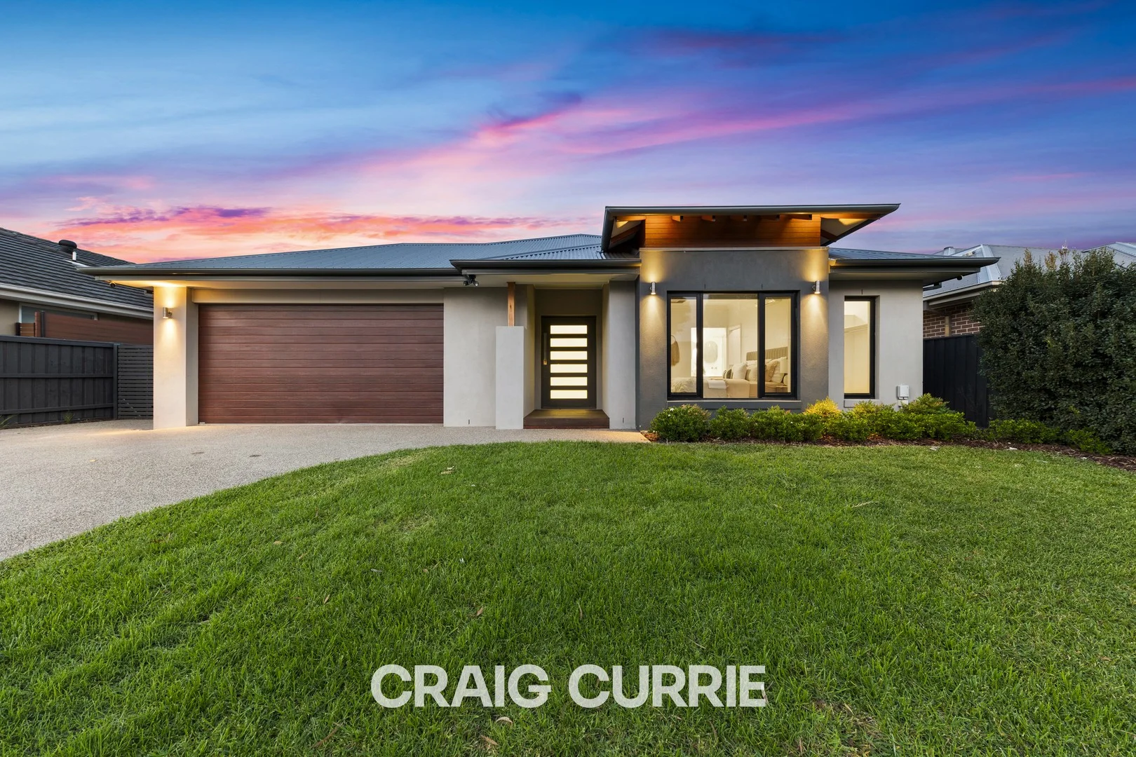 13 Hull Cres, Pakenham VIC 3810