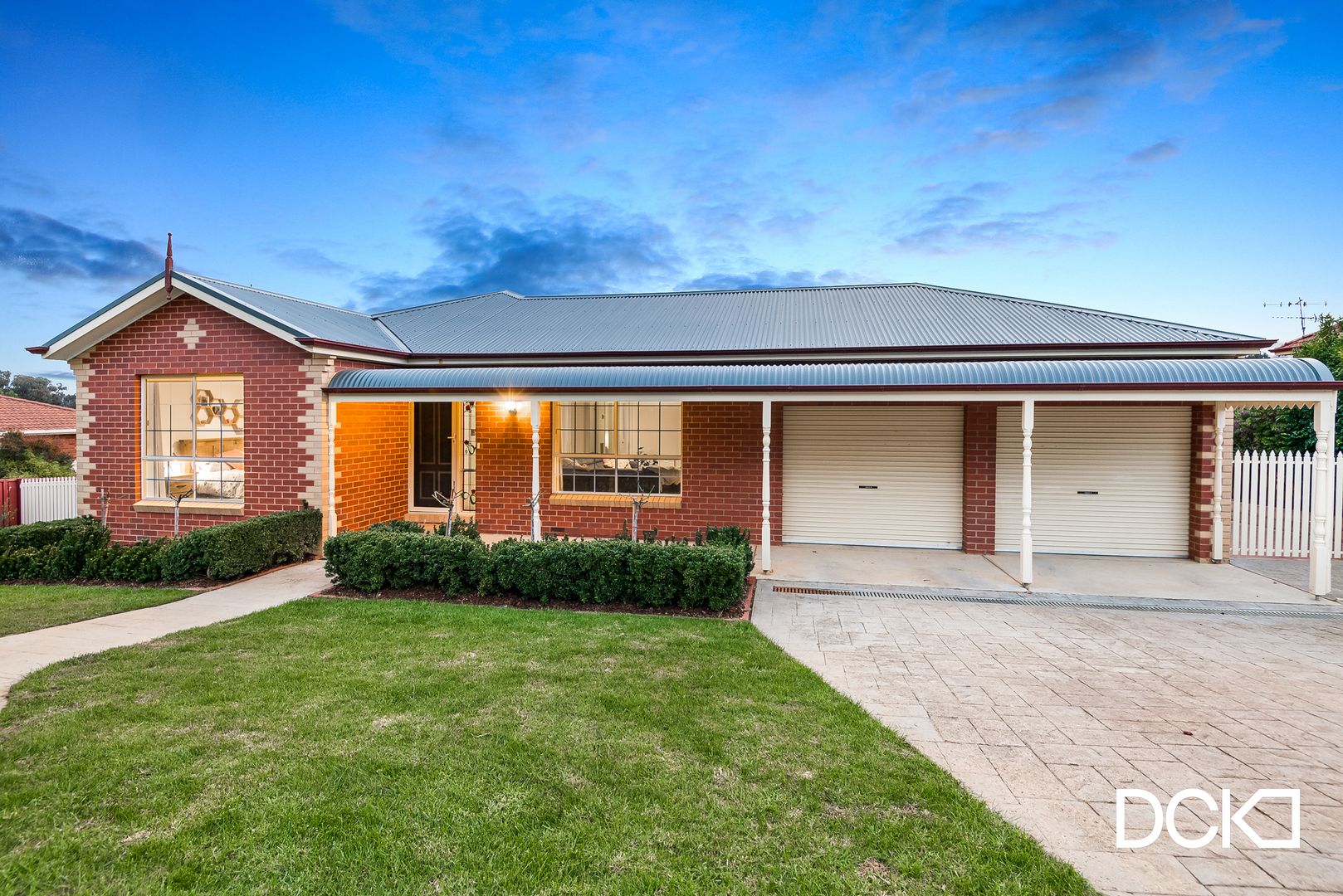 9 Erniold Road, Strathdale VIC 3550