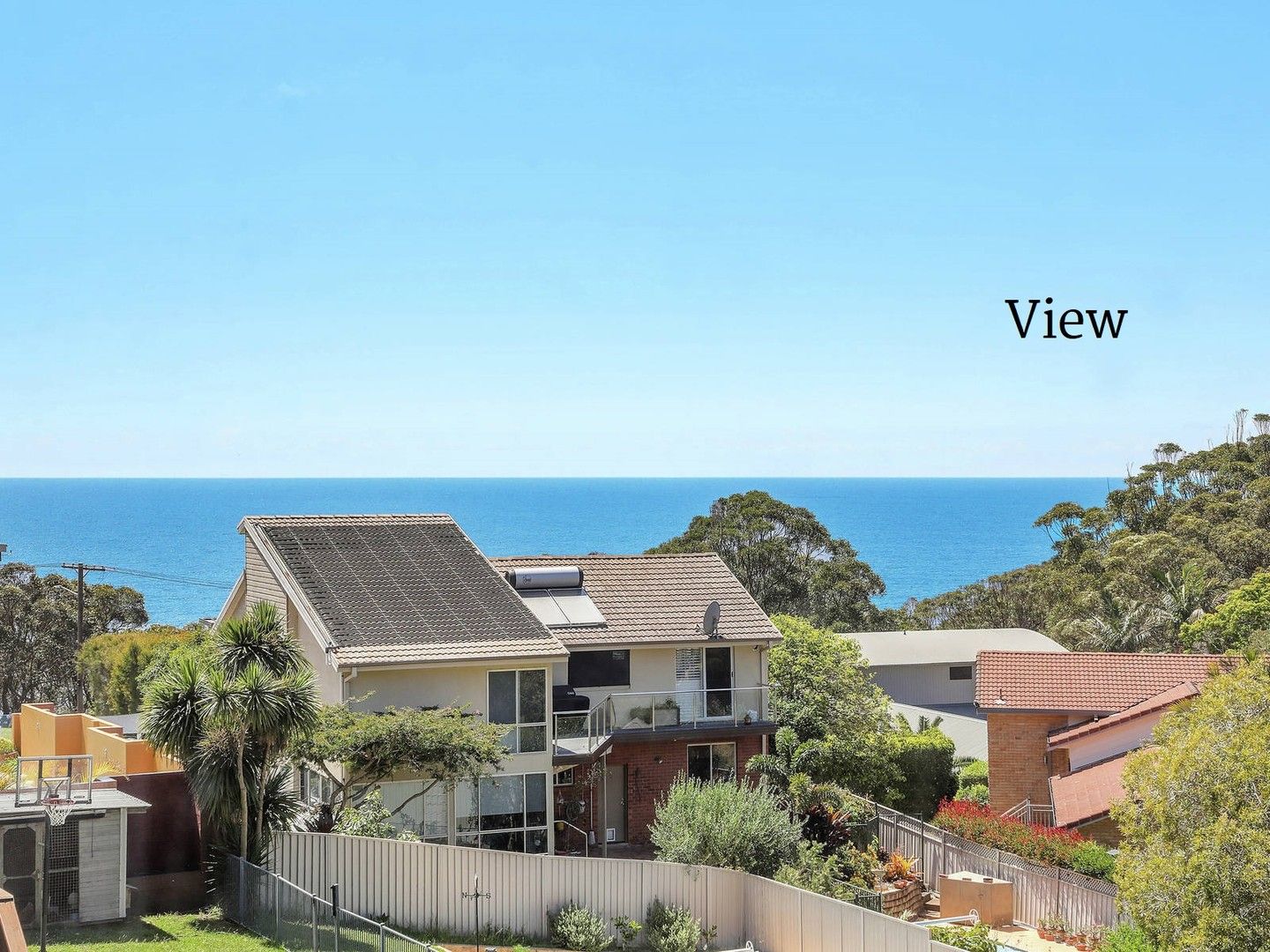 15 Endeavour Drive, Avoca Beach NSW 2251, Image 0