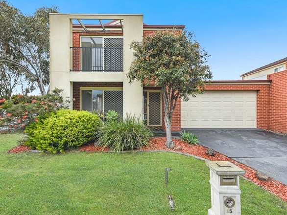 15 Provence Place, Narre Warren South VIC 3805