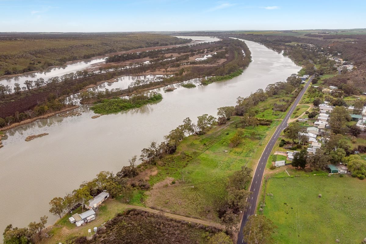 Section 690 East Front Road, Younghusband SA 5238, Image 0