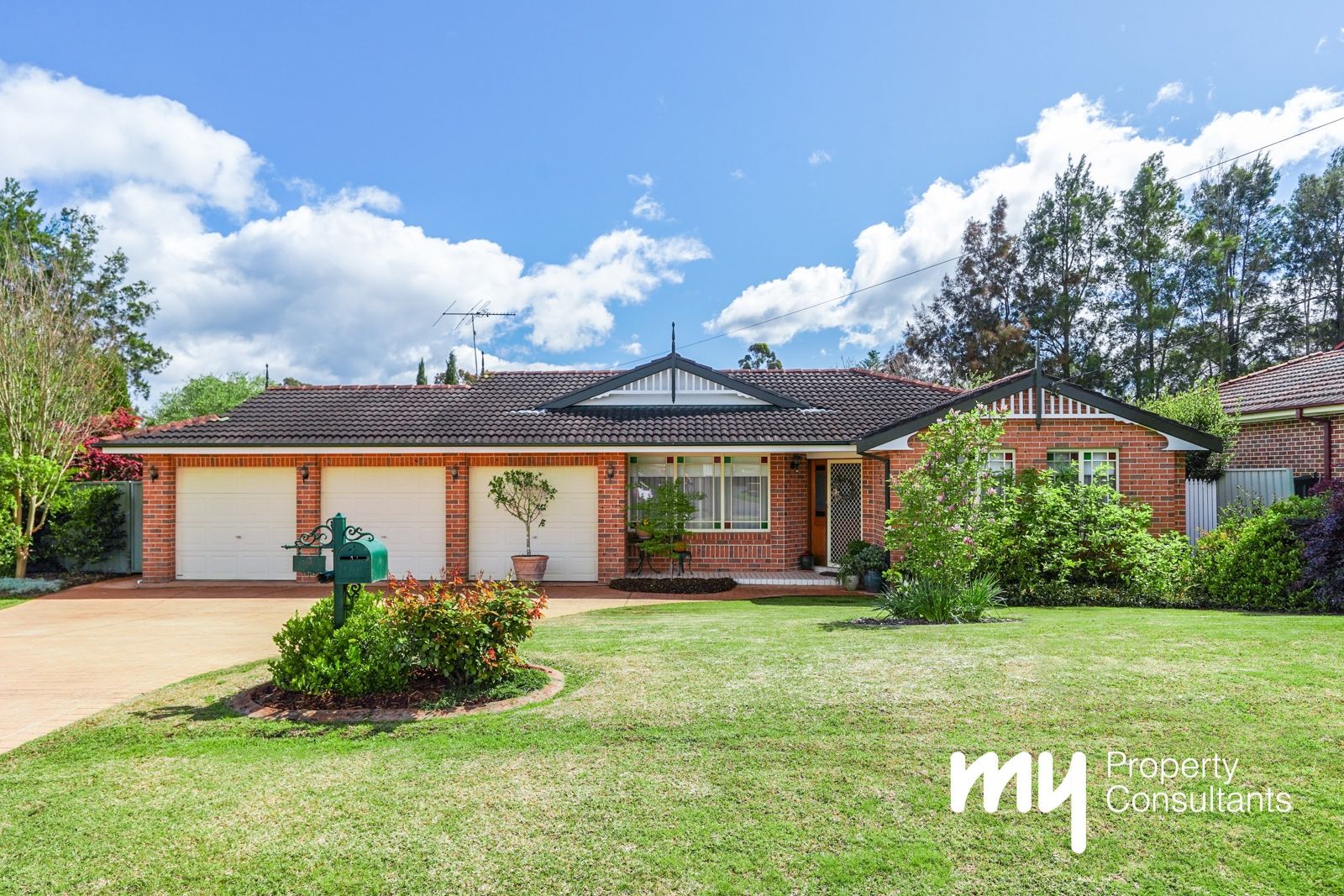 6 Casuarina Close, The Oaks NSW 2570, Image 0