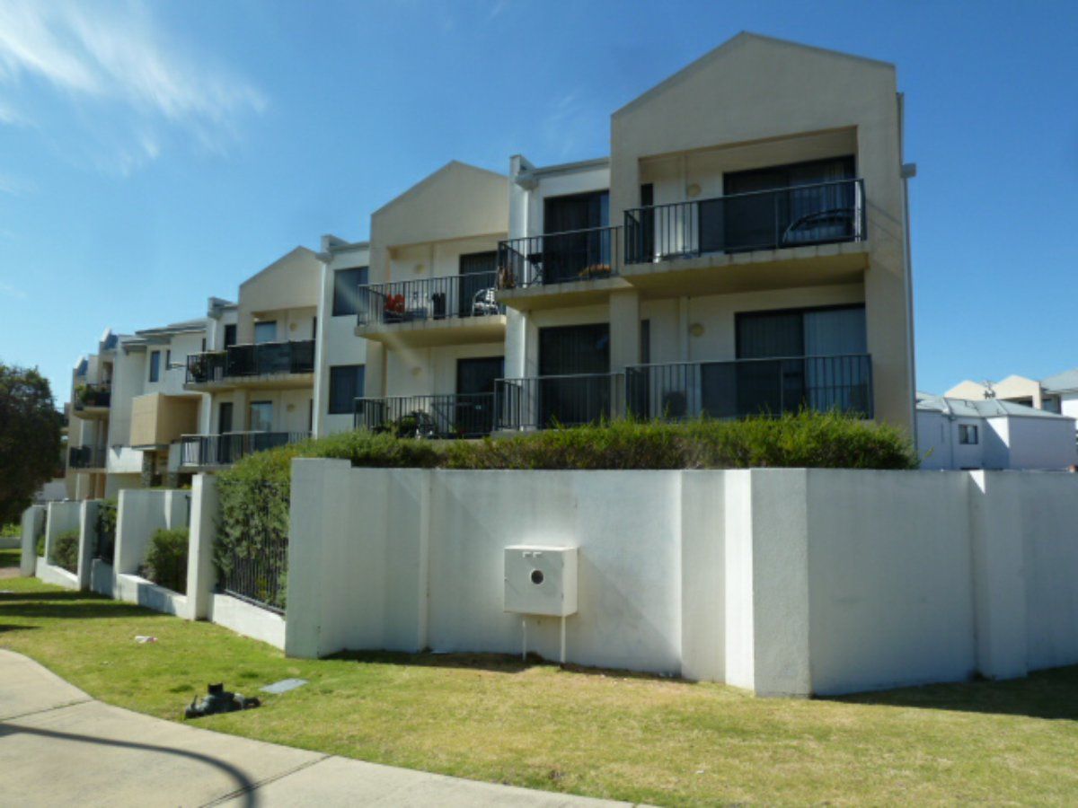 4/17 Southdown Place, Thornlie WA 6108 Apartment For Rent Domain