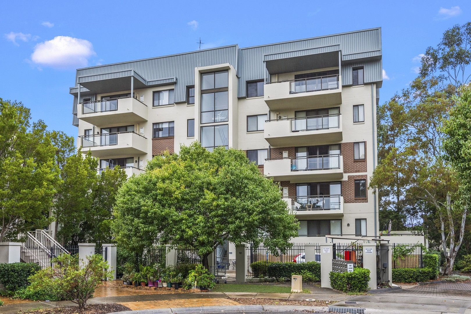 302/10 Refractory Court, Holroyd NSW 2142, Image 0