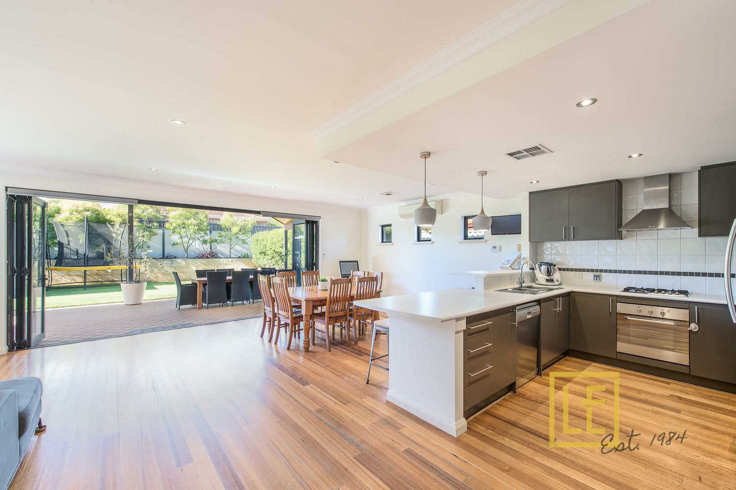 3 bedrooms House in 13A Pawlett Way KARRINYUP WA, 6018