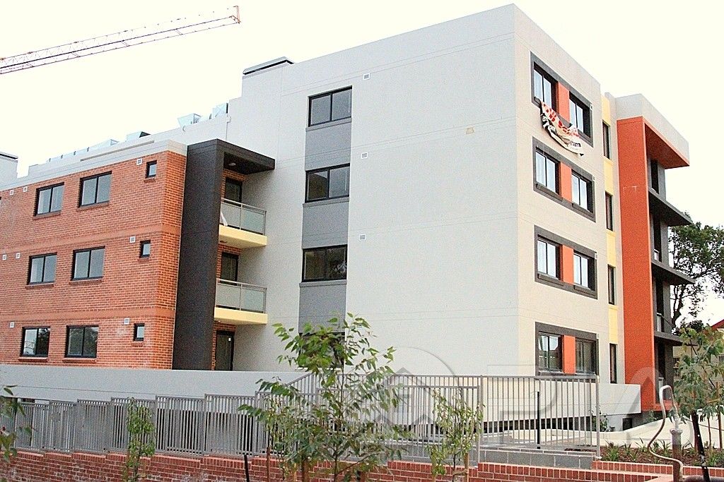 2 bedrooms Apartment / Unit / Flat in 75/15 Young Rd CARLINGFORD NSW, 2118
