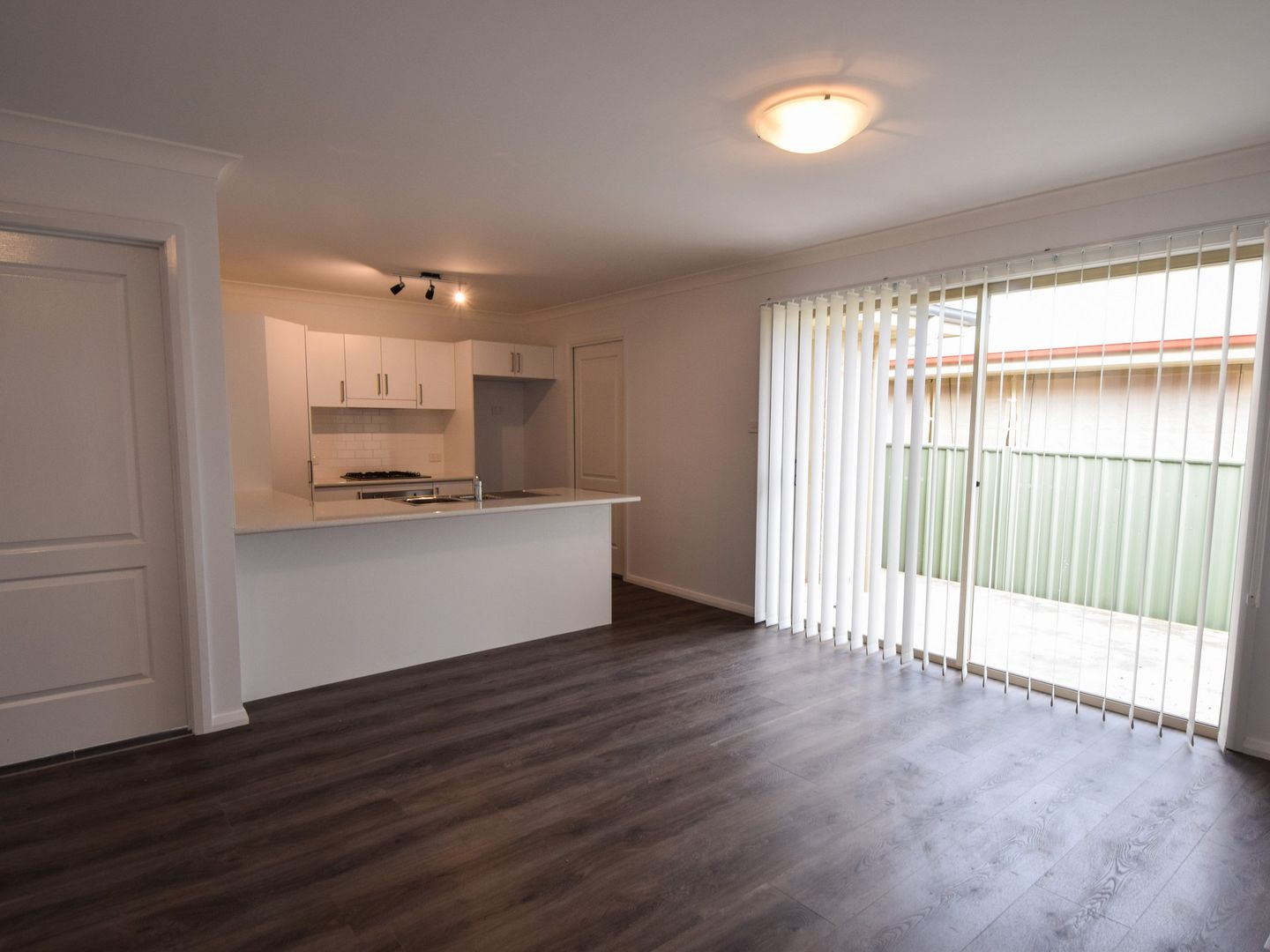 2/1 Patterson Ave, Young NSW 2594, Image 1