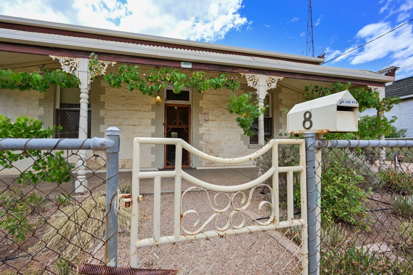 8 First Street, Quorn SA 5433, Image 0