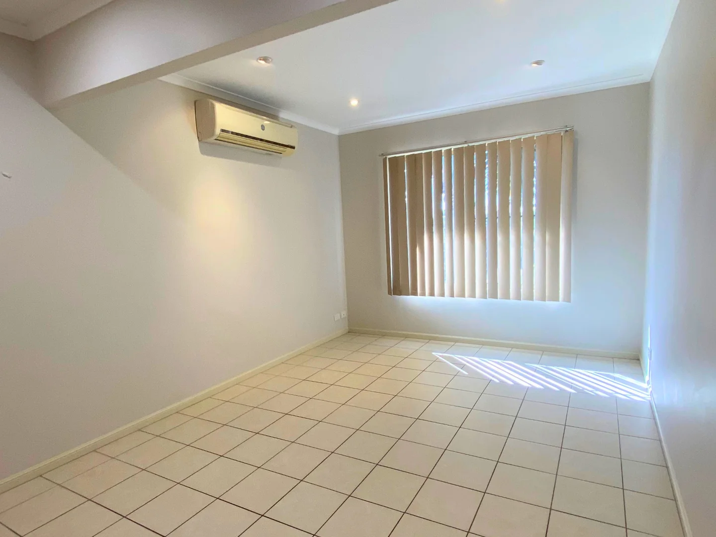 Additional image 5 of 2/46 Shannon Drive, Moranbah QLD 4744