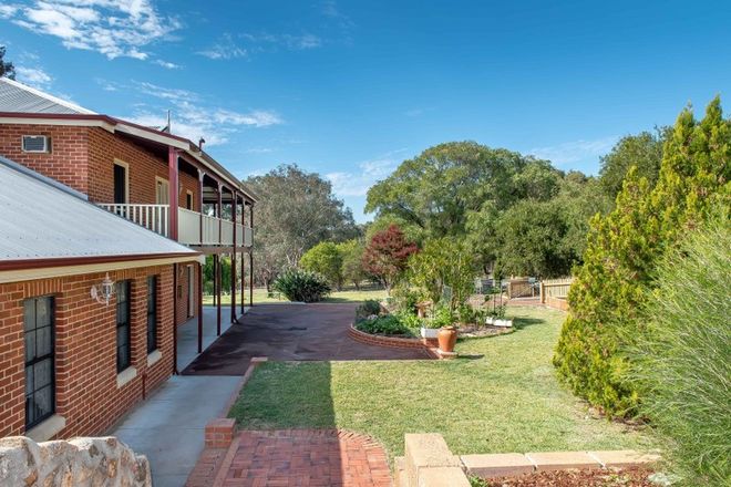 Picture of 127 Ellen Brook Drive, THE VINES WA 6069