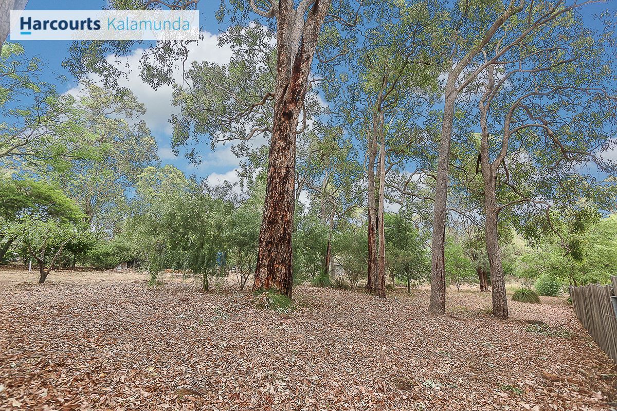 18 Schmitt Road, Kalamunda WA 6076, Image 0