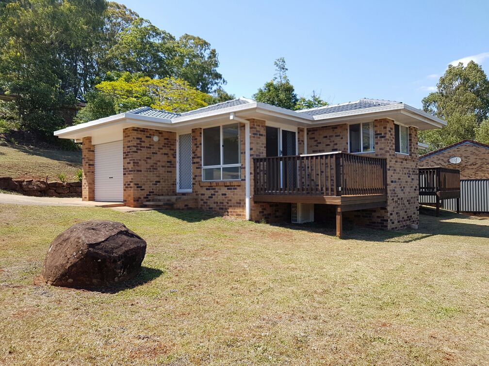3 bedrooms House in 7 Ironbark Court GOONELLABAH NSW, 2480