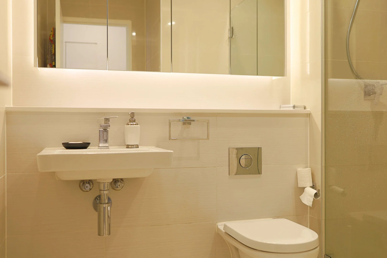 Additional image 7 of A4201/1 Hamilton Crescent, Ryde NSW 2112