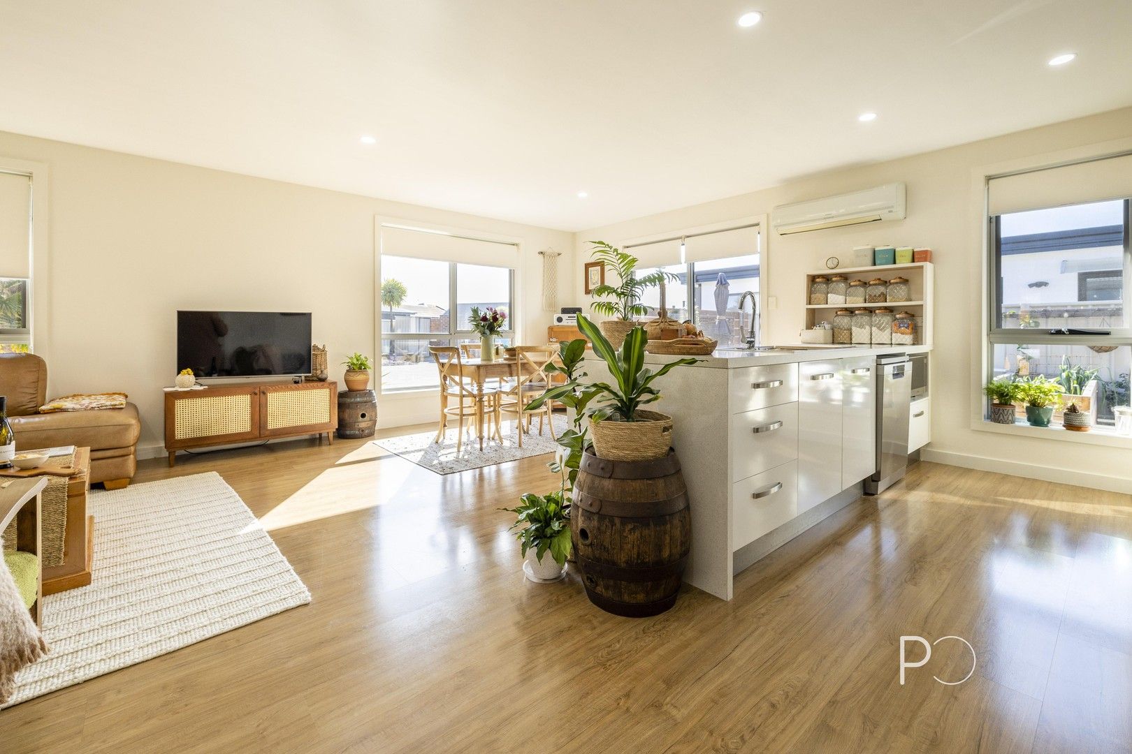 2 bedrooms House in 1/12 Links Court SHEARWATER TAS, 7307