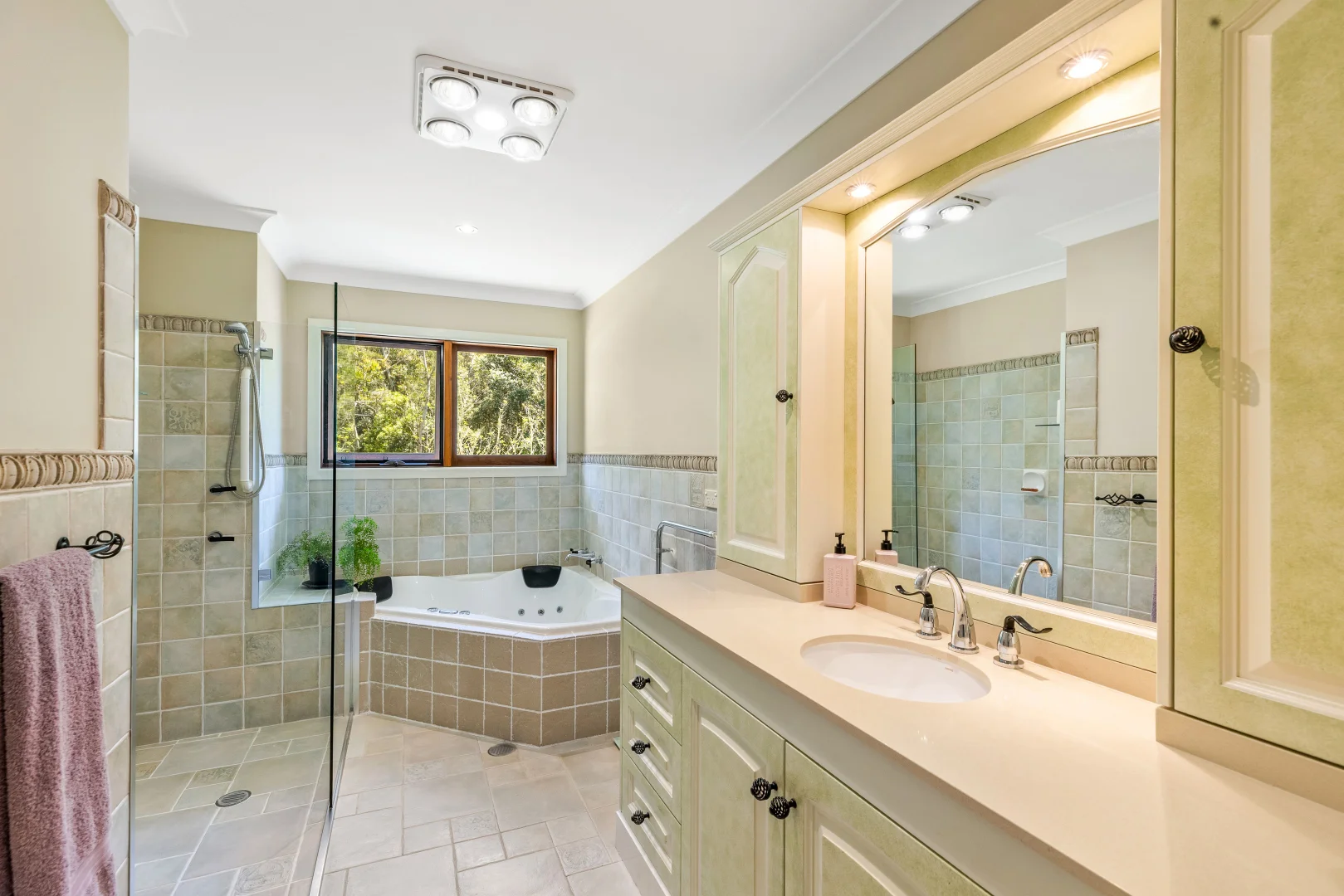 Additional image 15 of 76 Glen Road, Ourimbah NSW 2258