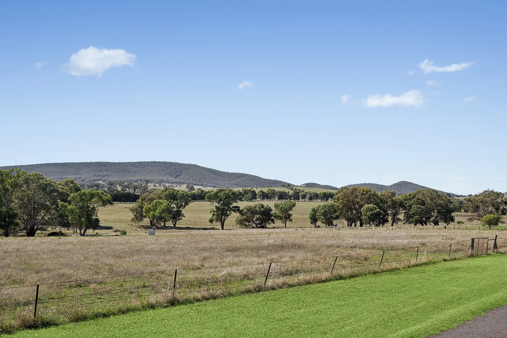 Additional image 10 of 18 Wall Street, Cargo NSW 2800
