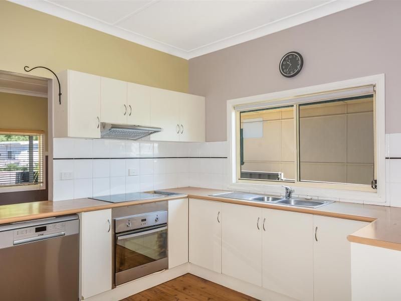 69 Comarong Street, Greenwell Point NSW 2540, Image 2