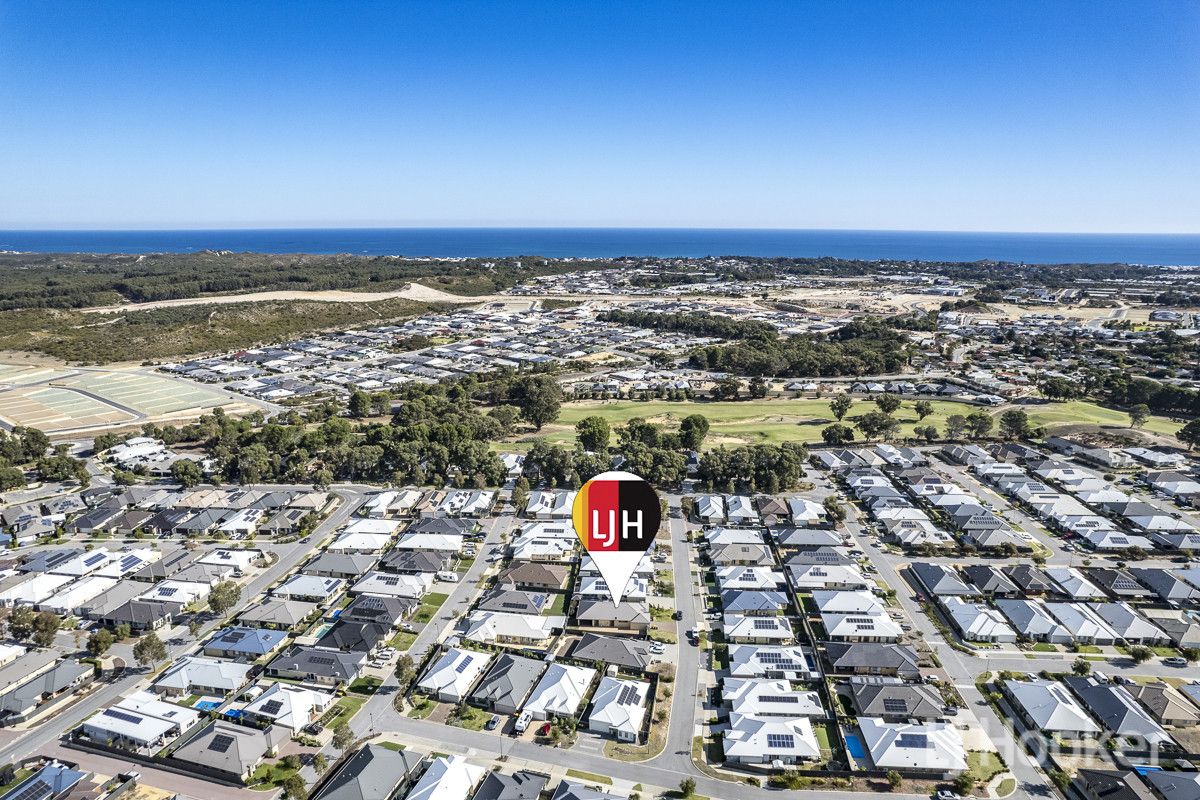 4 bedrooms House in 12 Putter Street YANCHEP WA, 6035