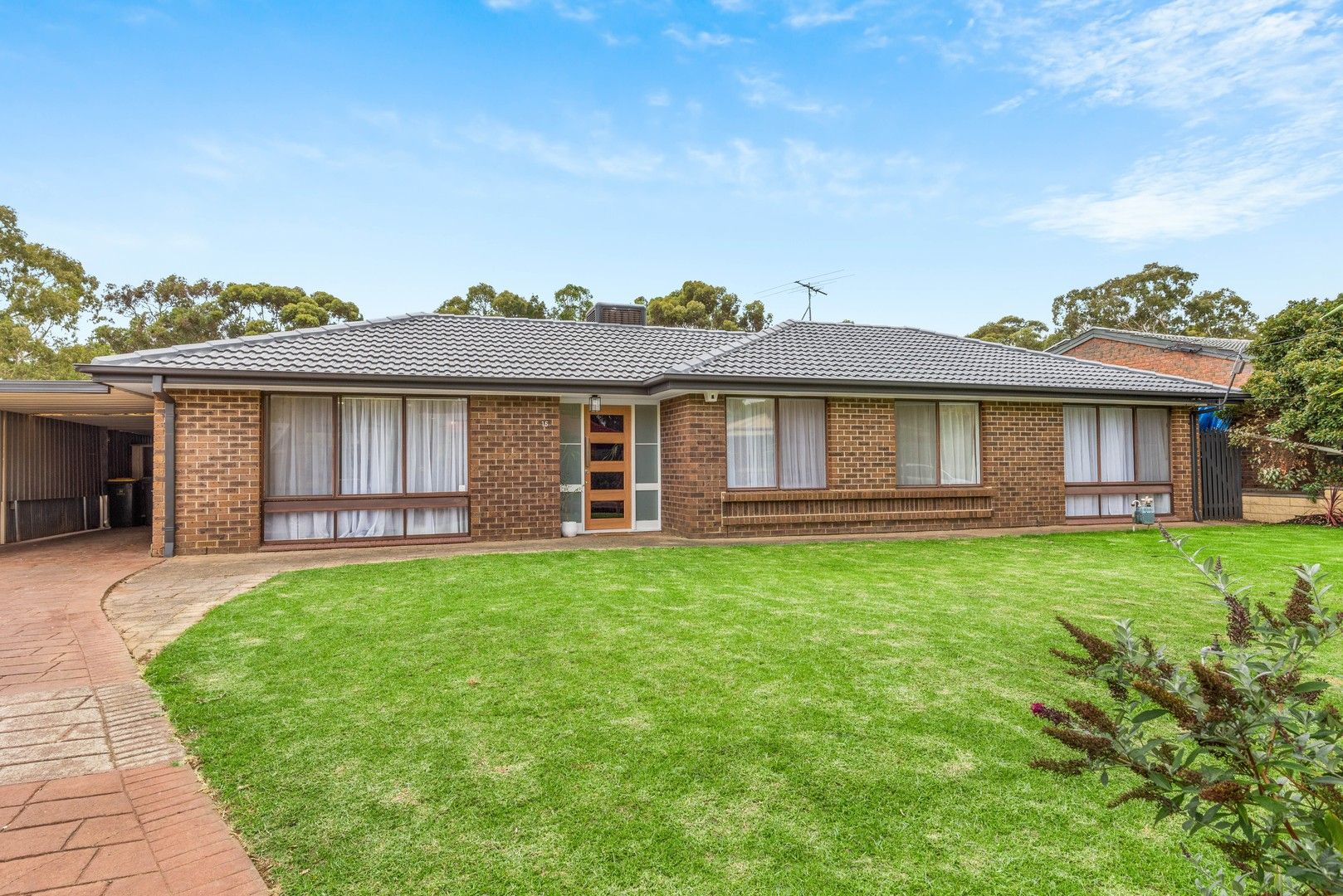 15 Paltarra Grove, Aberfoyle Park SA 5159, Image 0