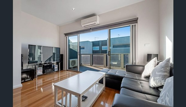 5/59 Parer Road, Airport West VIC 3042