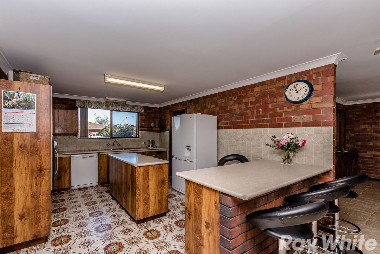 14 Batavia Place, Mahomets Flats WA 6530, Image 1